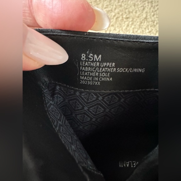 NEW‼️Antonio Melani Kinsley Suede Molded Lucite Heel Booties Sz. 8.5 M - Picture 8 of 12